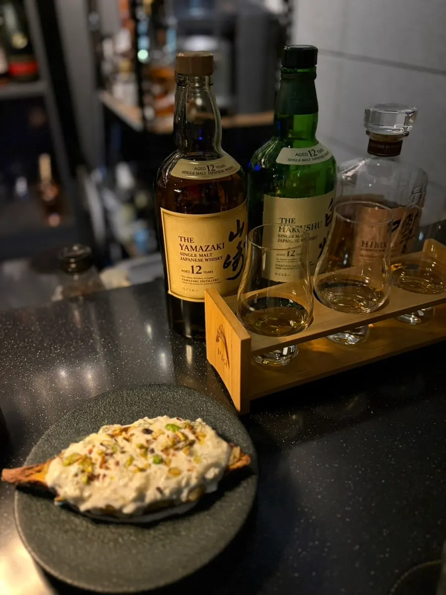 Whisky sampler glasses set at the bar
