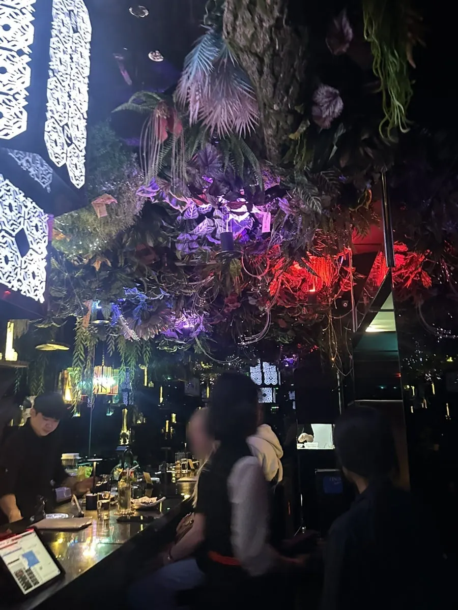 Ju Sindang's space beyond the tiny door