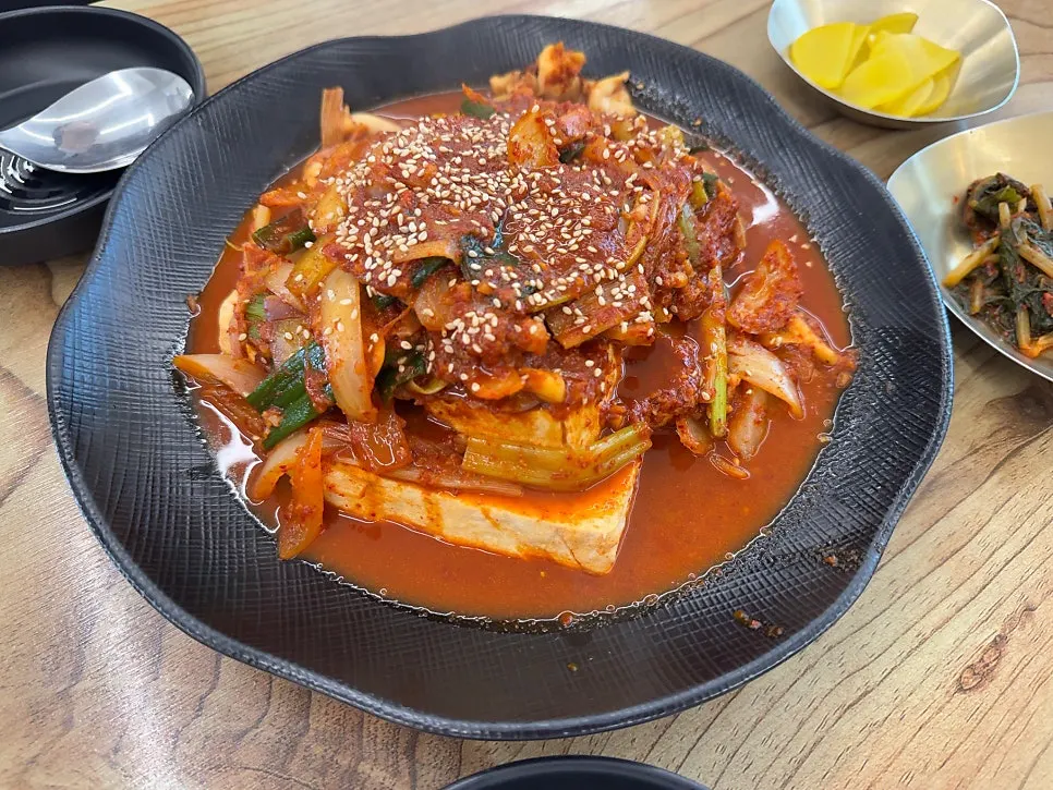 Bowl of kalguksu partially eaten
