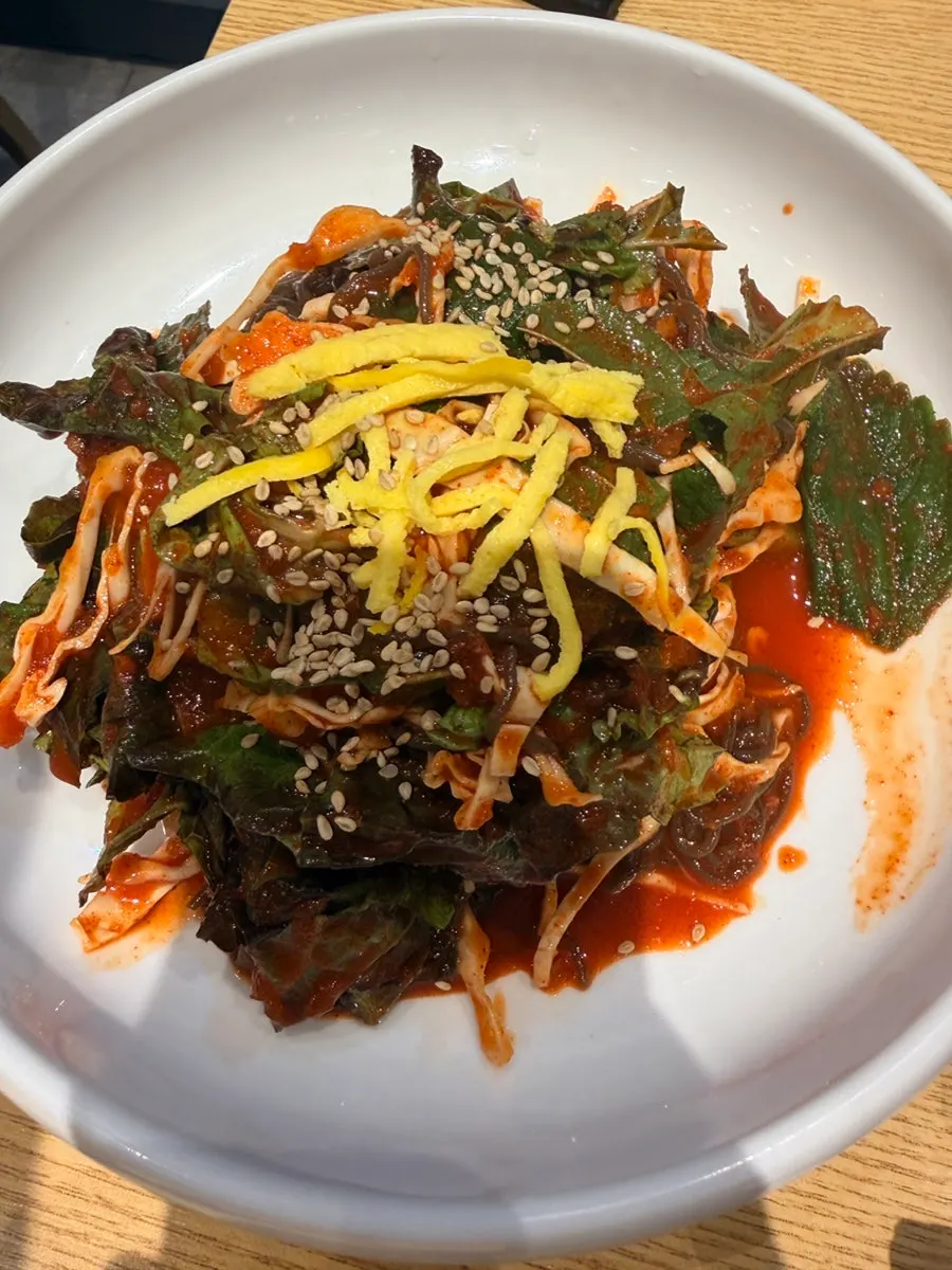 Sweet and tangy makguksu served with the set