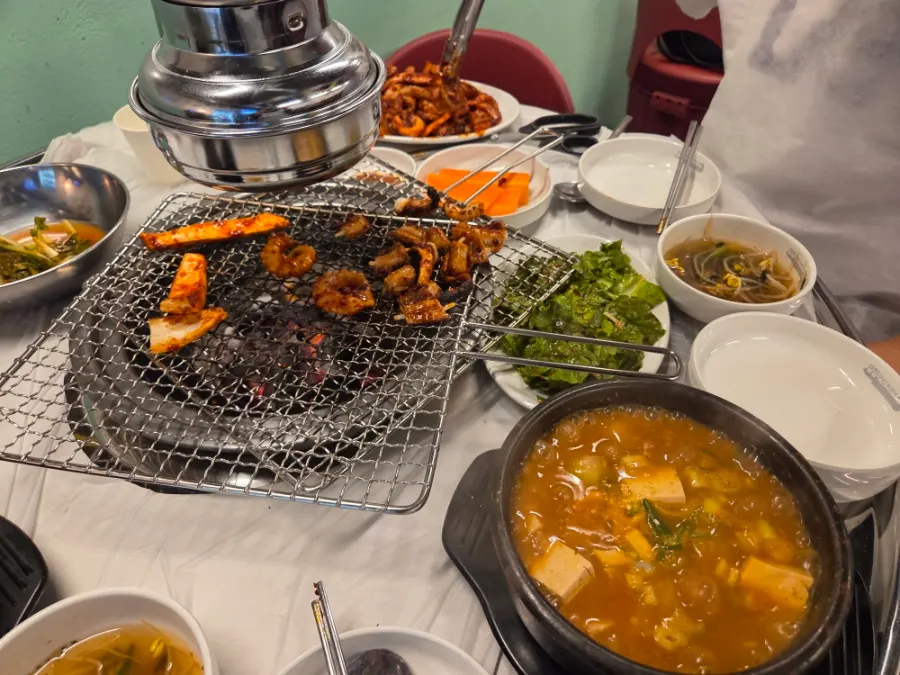 Ordered seasoned hagfish and seasoned webfoot octopus