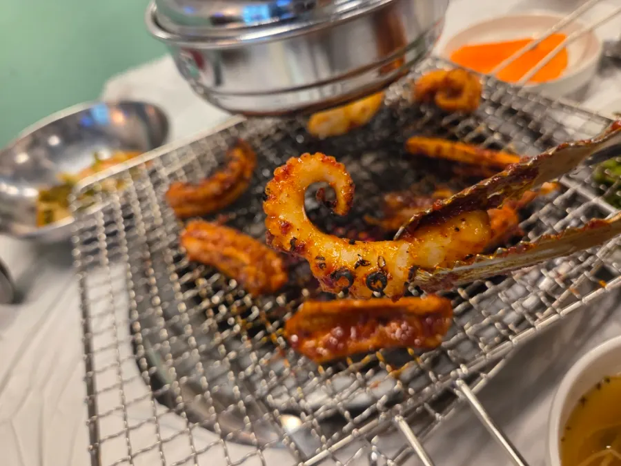 Charcoal grilling with savory seasoning