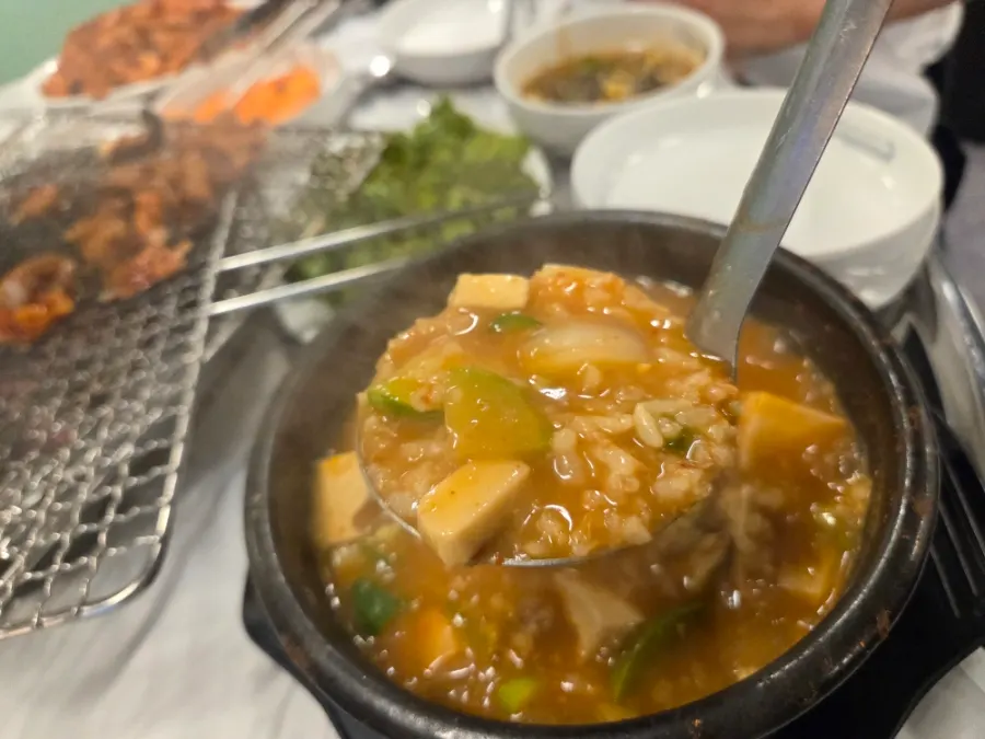 Soybean-paste rice stew with zucchini and tofu