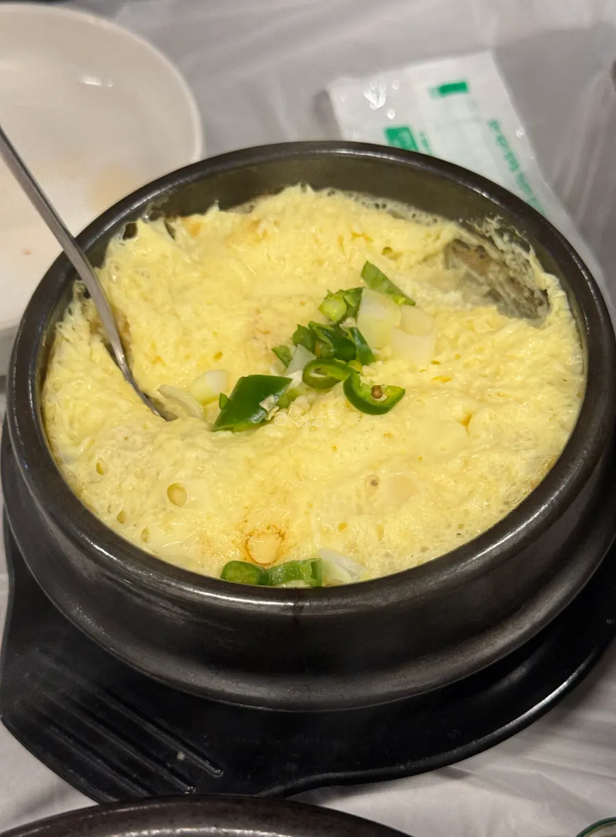 Kkomjju and old-style makchang meal items