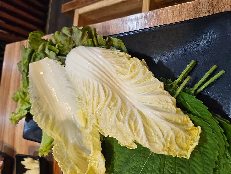 더족발 기본 상차림
