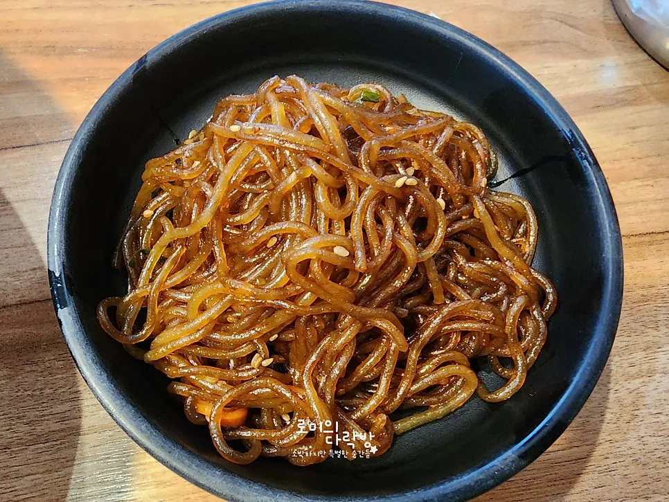 Smoky spicy jokbal and regular jokbal