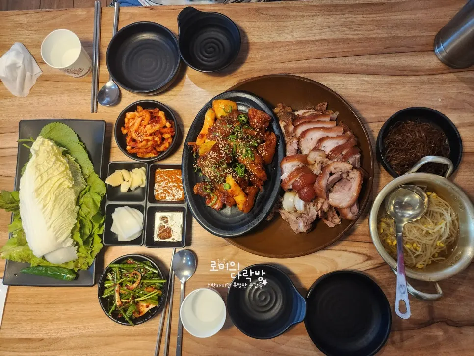 Jokbal menu at The Jokbal Sindorim Main Branch