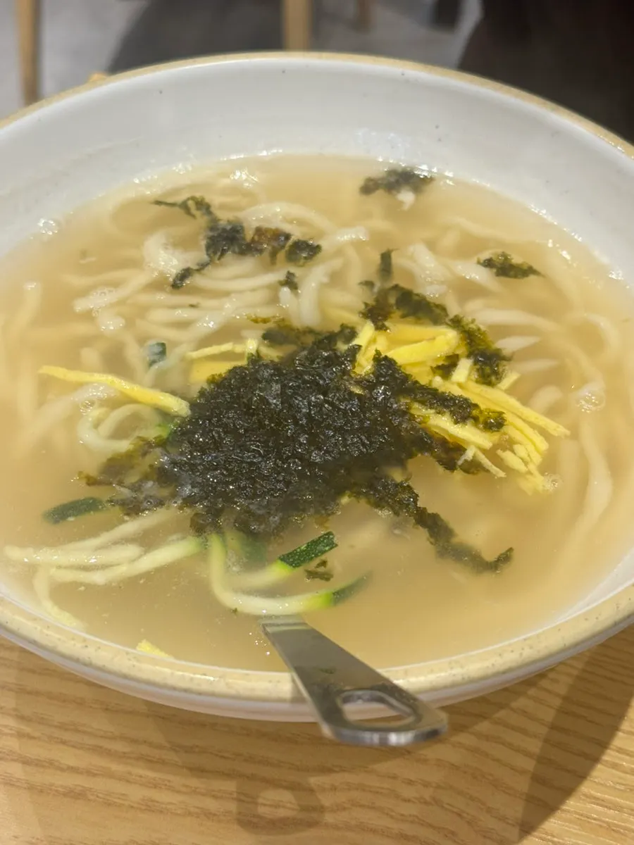 세트로 나온 신도림삼백가 칼국수