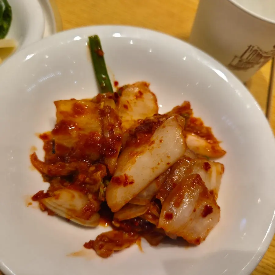 Sambaekga jokbal with the basic side dishes