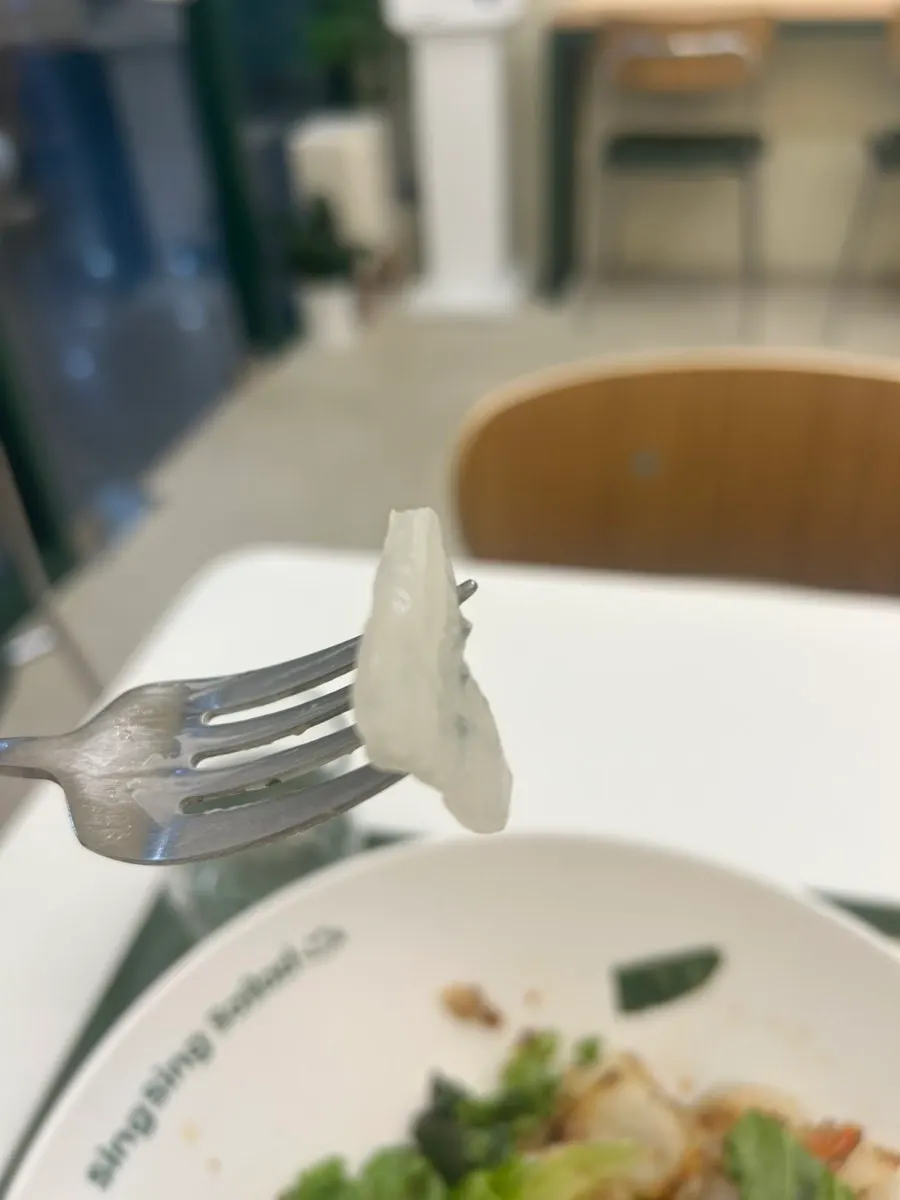 갈릭쉬림프 포케와 함께 나온 백김치