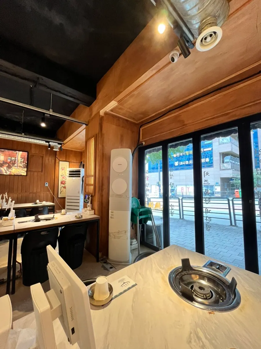 Visit to a meat restaurant near Sinheung Station