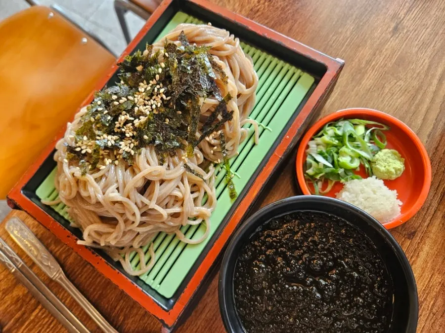Ordered udon, soba, and donkatsu