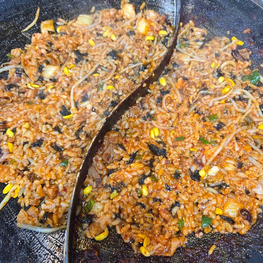 攤薄壓平的炒飯