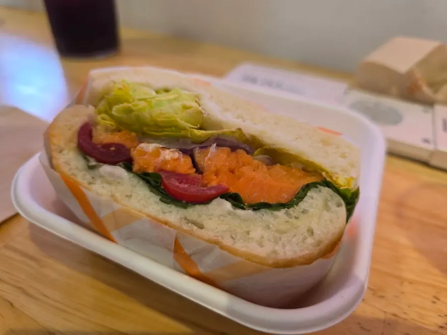 Selecto Coffee Sinnonhyeon Branch café space