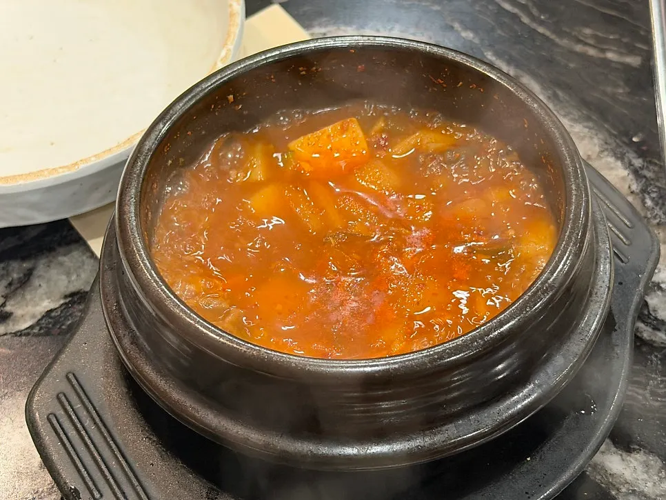 Doenjang-jjigae served together with scorched rice
