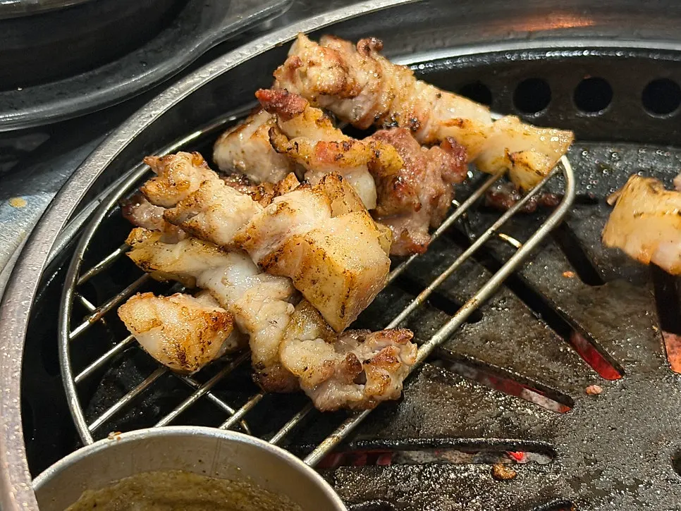 Black pork belly grilled crispy on the outside
