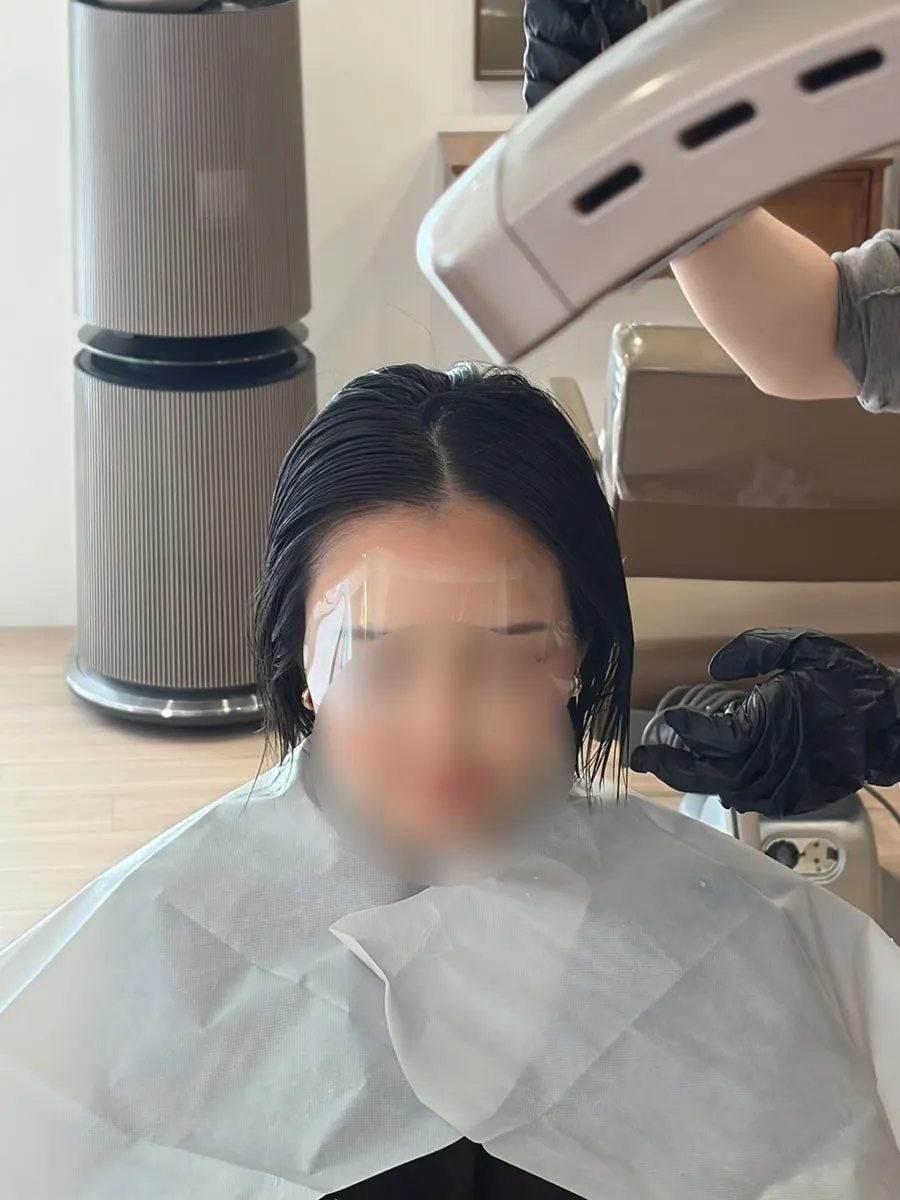 Photo of thoughtful salon service