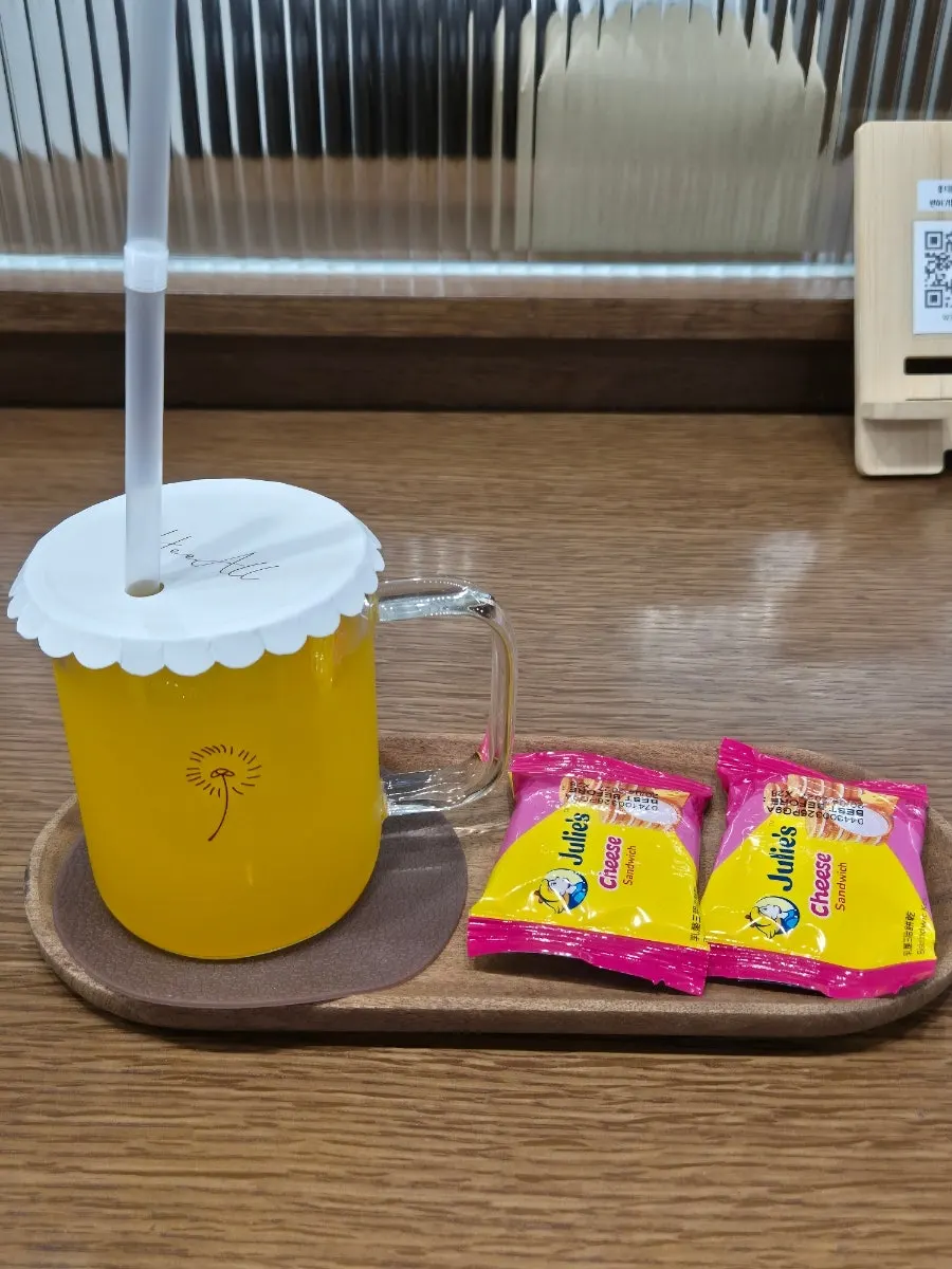 Drink and snacks provided during the service