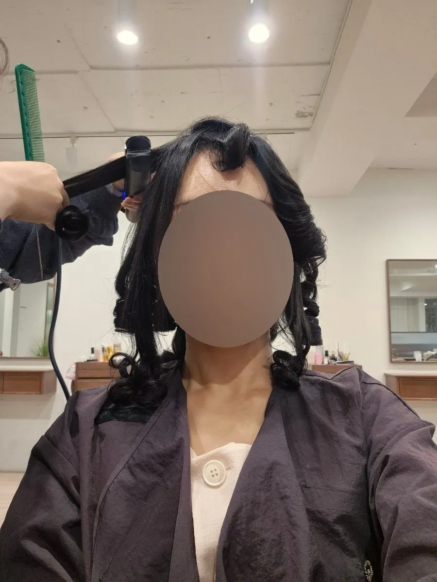 Neutralizing step during the perm process