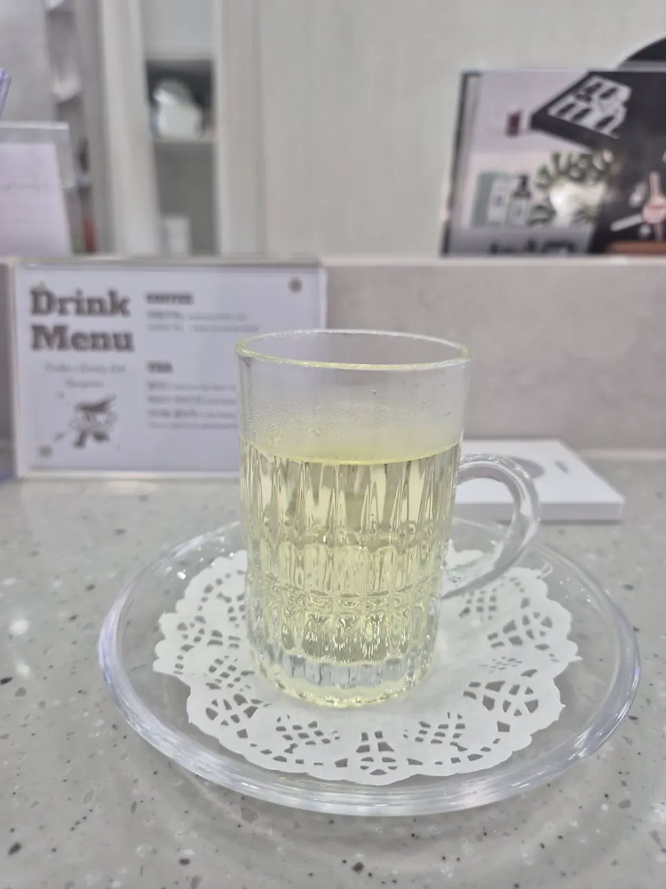 Welcome tea served before the consultation