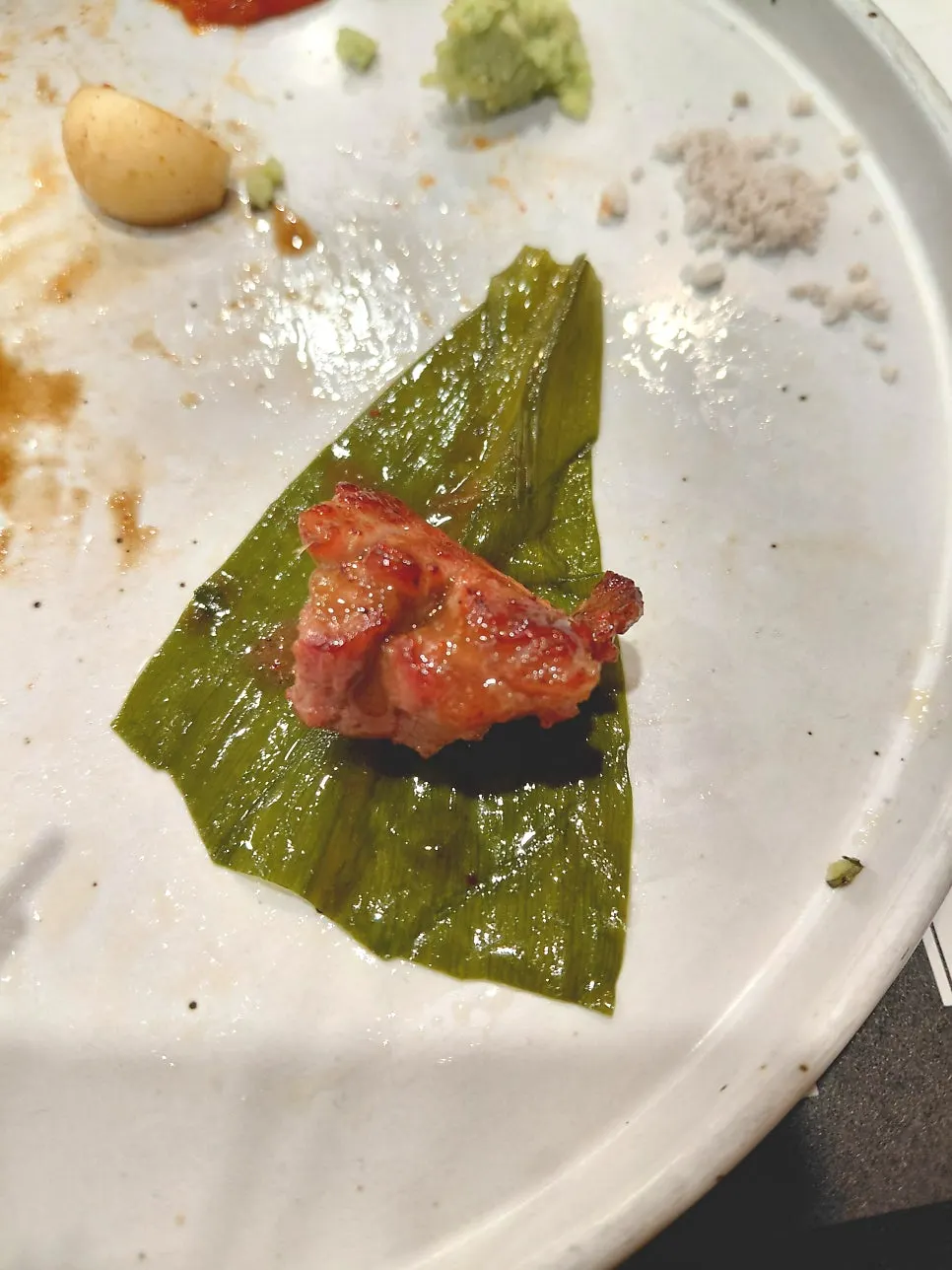 Lettuce salad with a hint of sesame oil