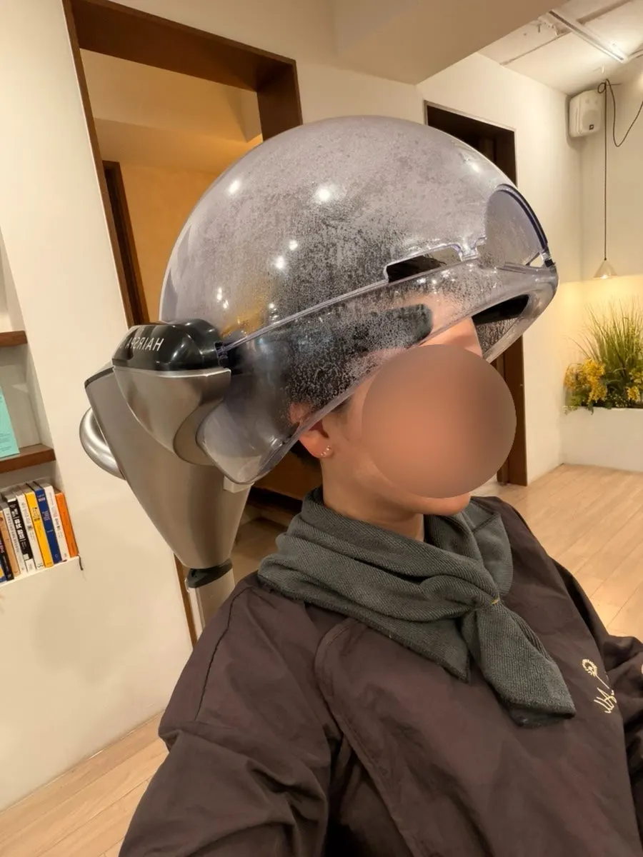 샴푸 후 스팀과 트리트먼트 클리닉 과정