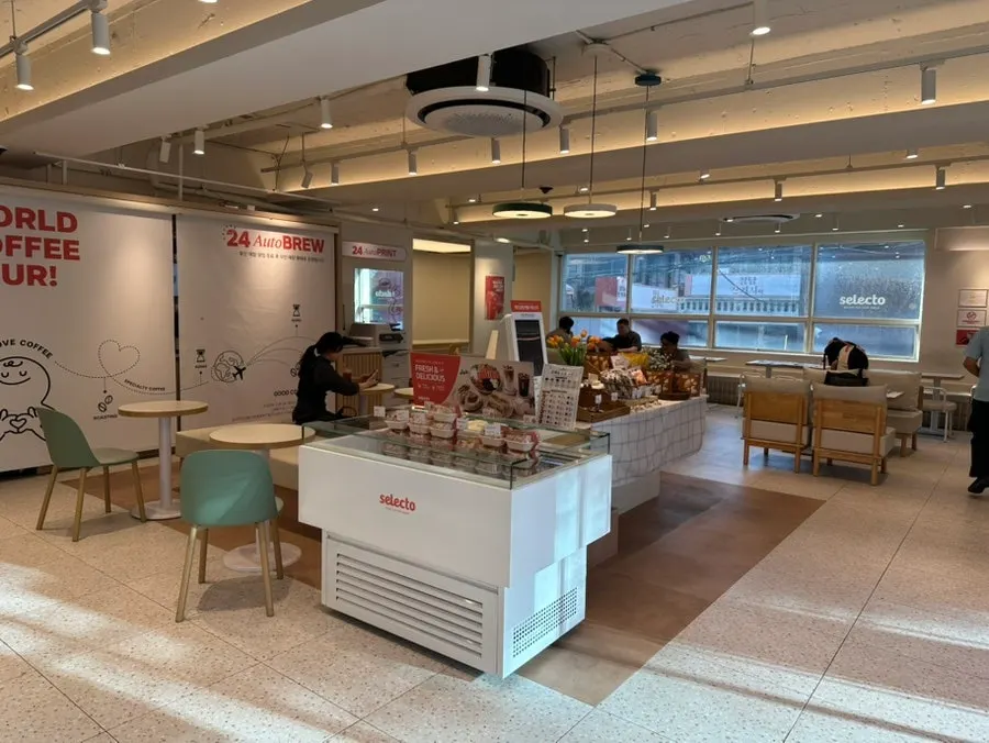 Café hall with widely spaced seating