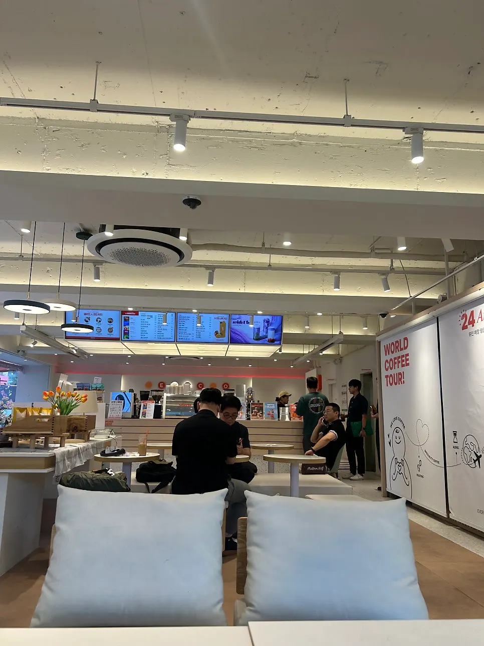Café interior with plentiful seating