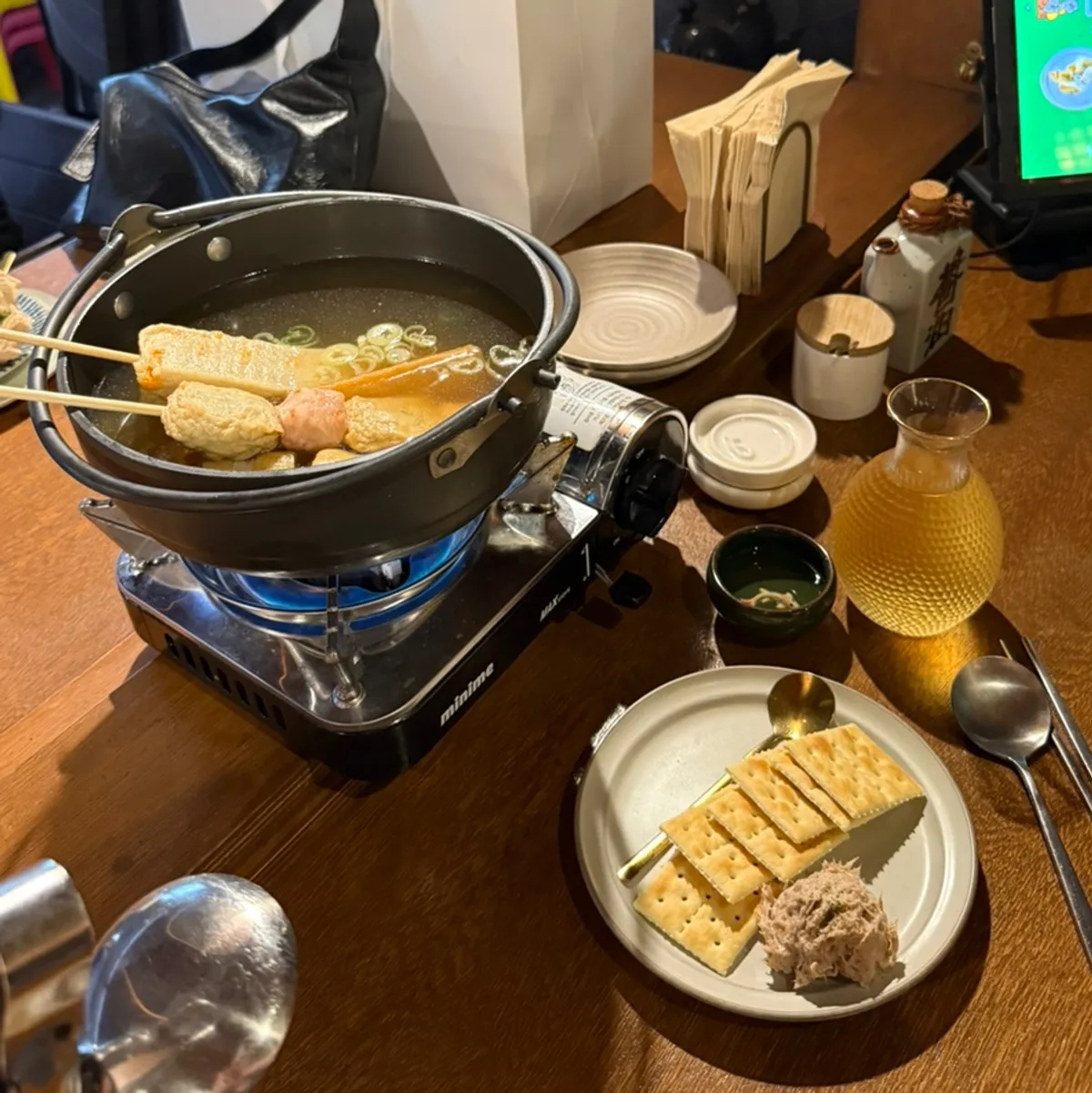 Featured image of Odeng Osaek Gangnam Station Branch, a Sinnonhyeon oden bar
