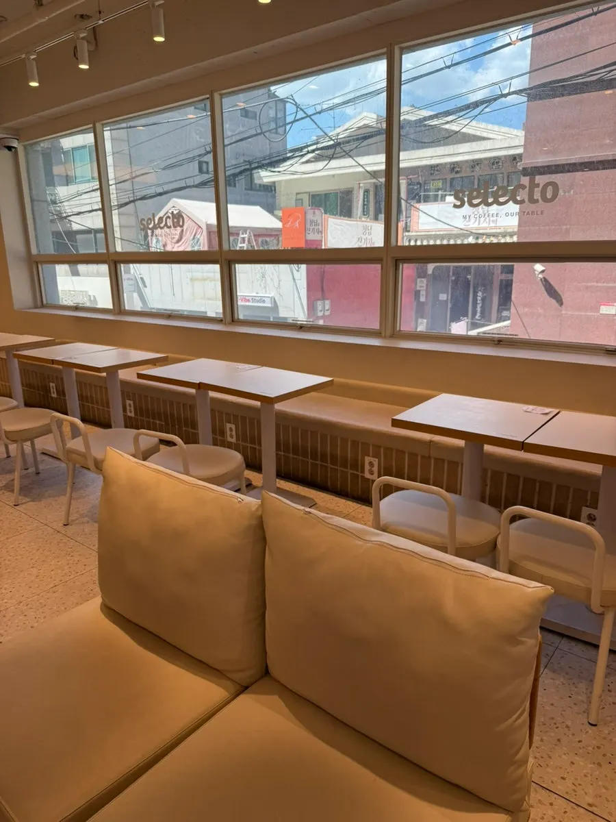Sofa seating area at Selecto Coffee Sinnonhyeon