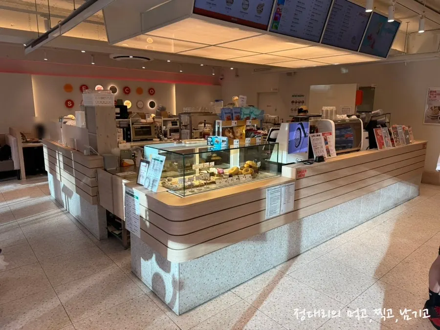 Seating arrangement inside the café