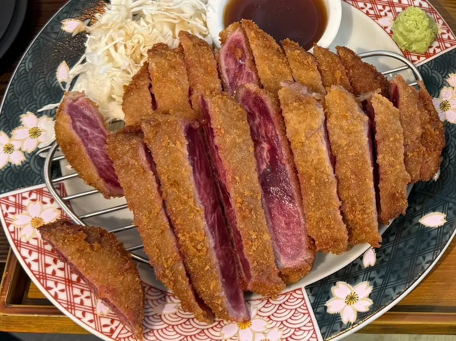 이치규 강남신논현점 규카츠 방문 장면