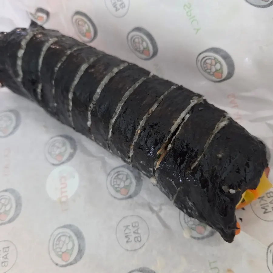 Spicy tuna gimbap image