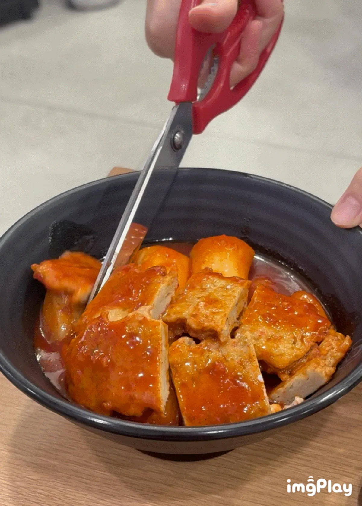 Deokjane Bangatgan tteokbokki topped with potato salad