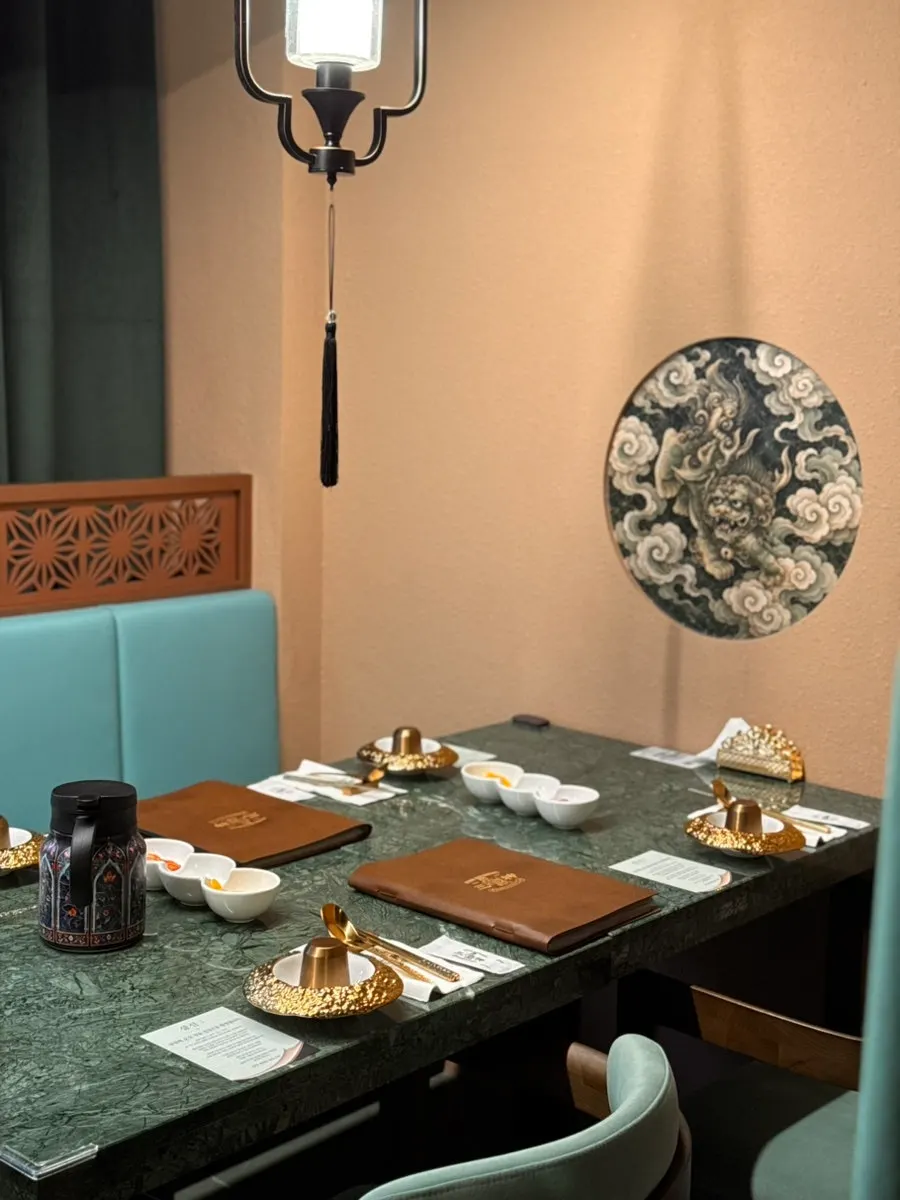 Antique and tidy Chinese restaurant interior