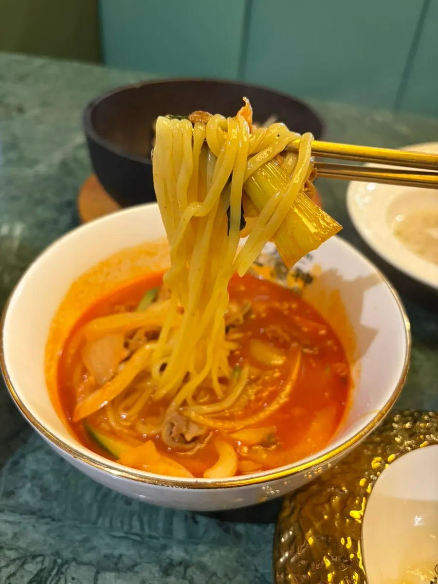 런치 코스 고기 짬뽕