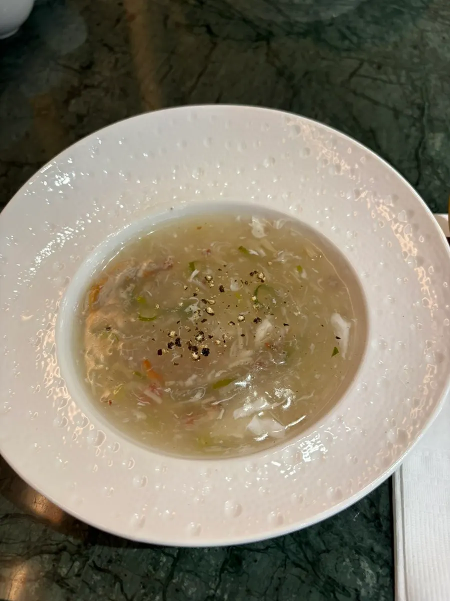 Kimchi yang dihidang sebagai asas