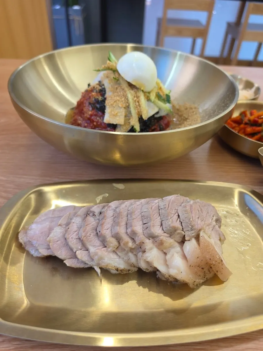 Close-up of plump, tender pork belly suyuk
