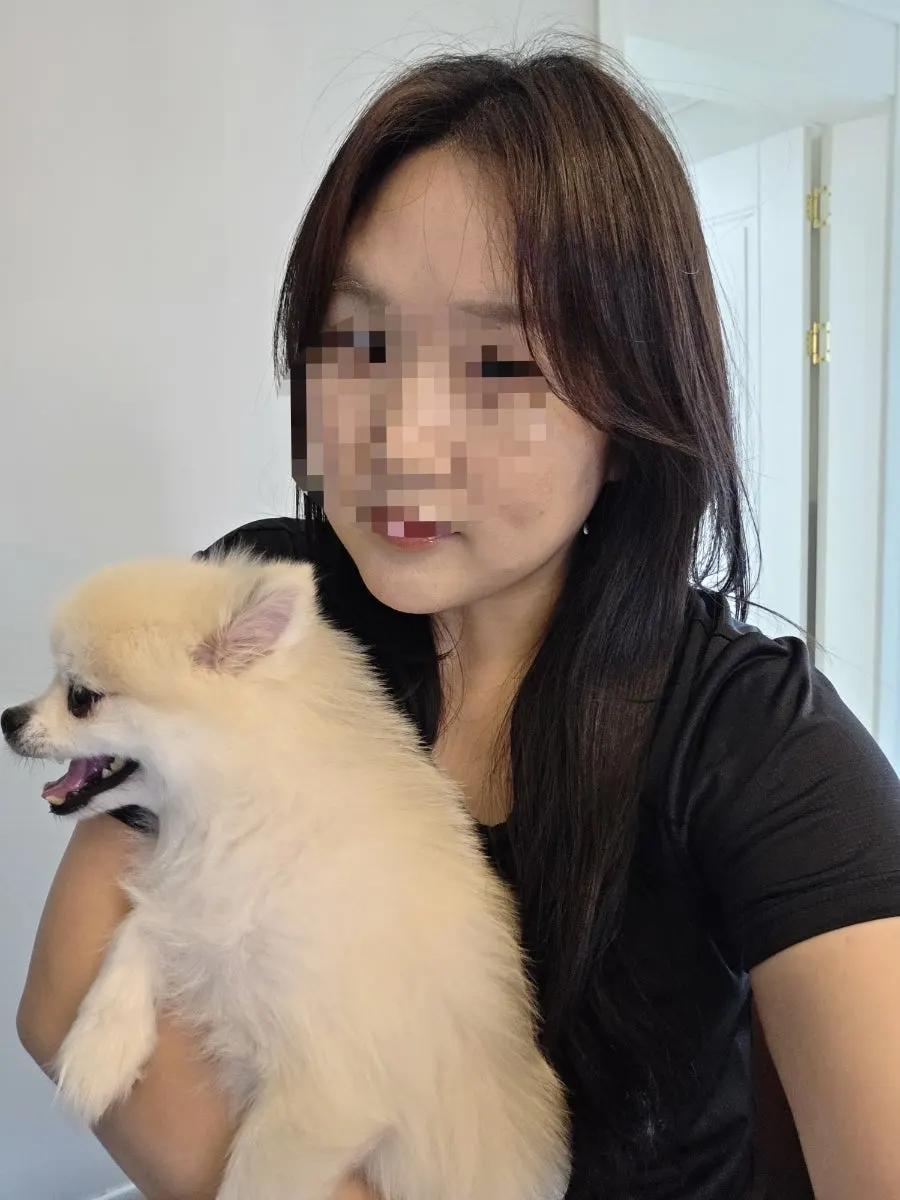 강아지와 함께 찍은 레이어드컷 사진