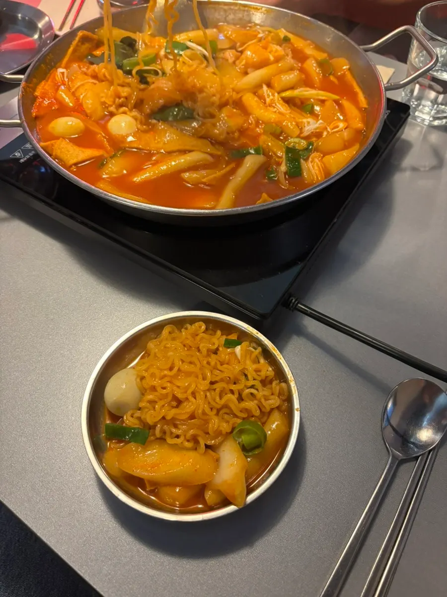 진라면 정도 맵기의 즉석 떡볶이
