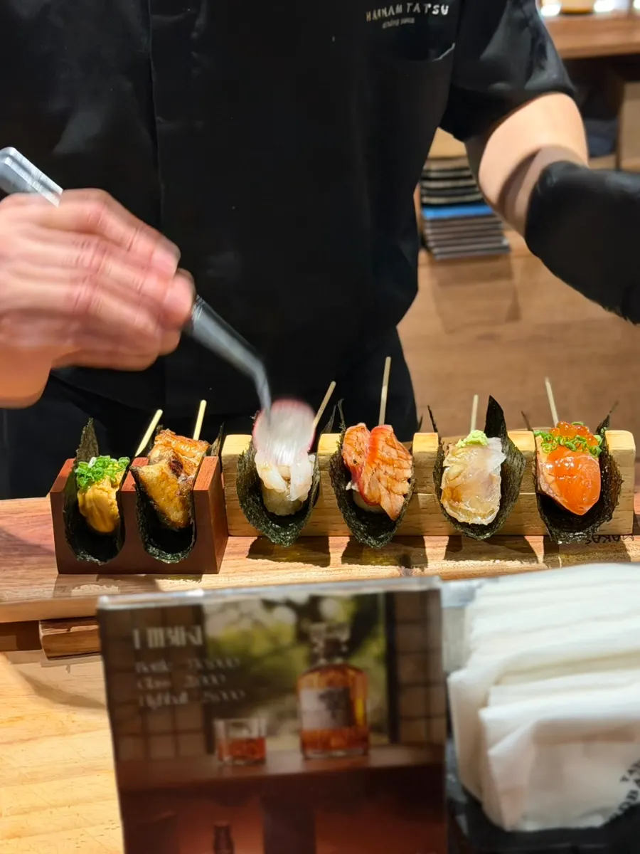 ウニ盛りを作る過程