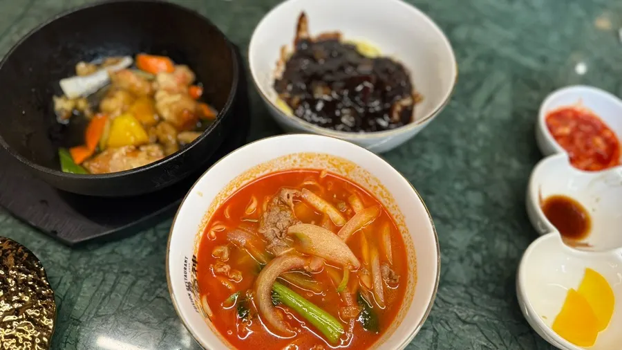 버터 풍미 도쿄 탕수육 코스 메뉴
