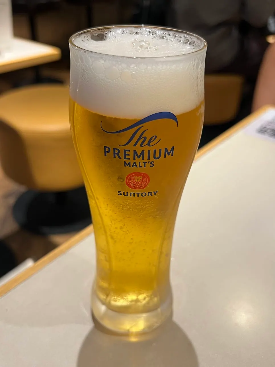 테보에서 주문한 생맥주 한 잔