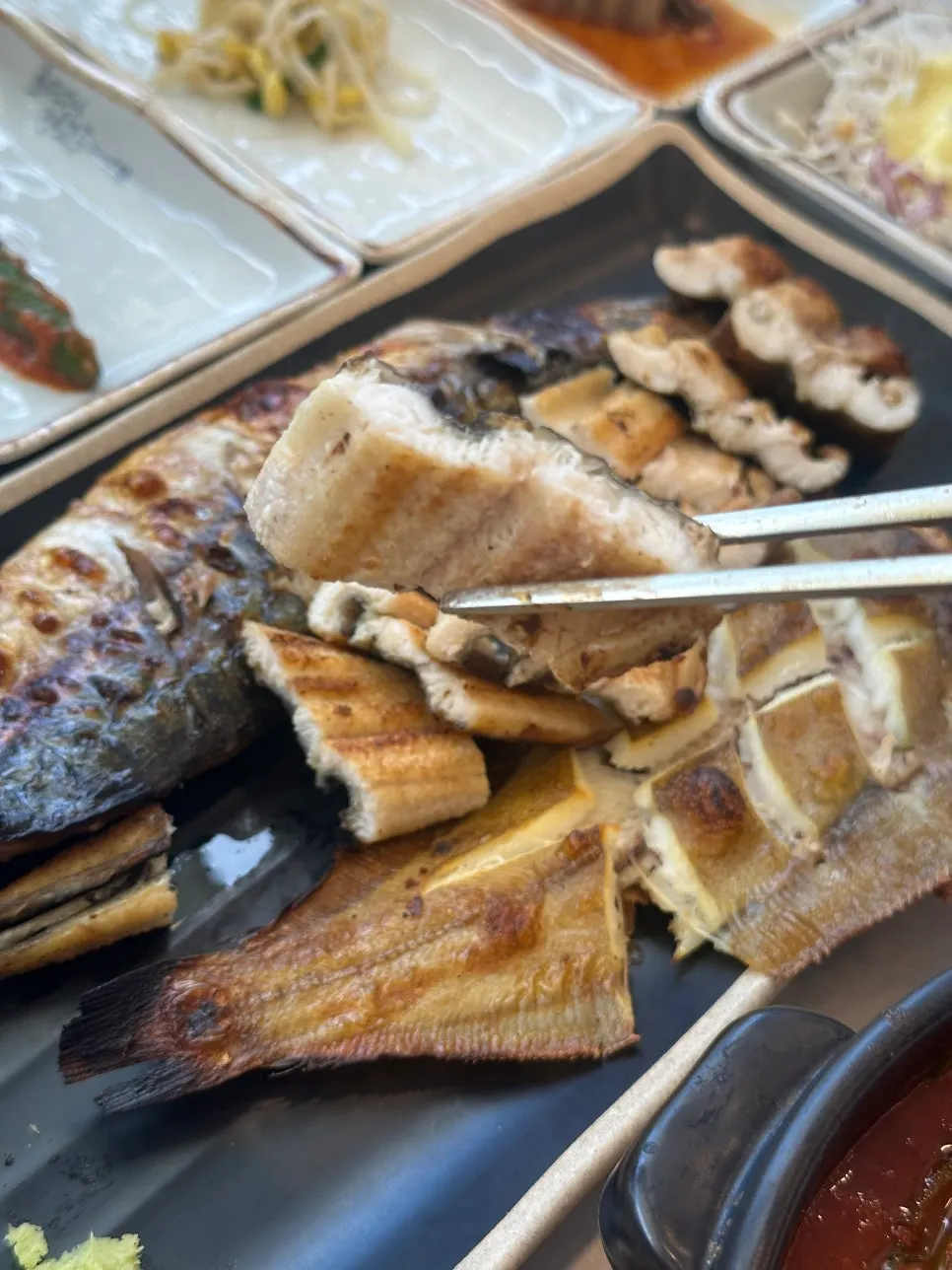 Set meal with three kinds of fish and braised fish