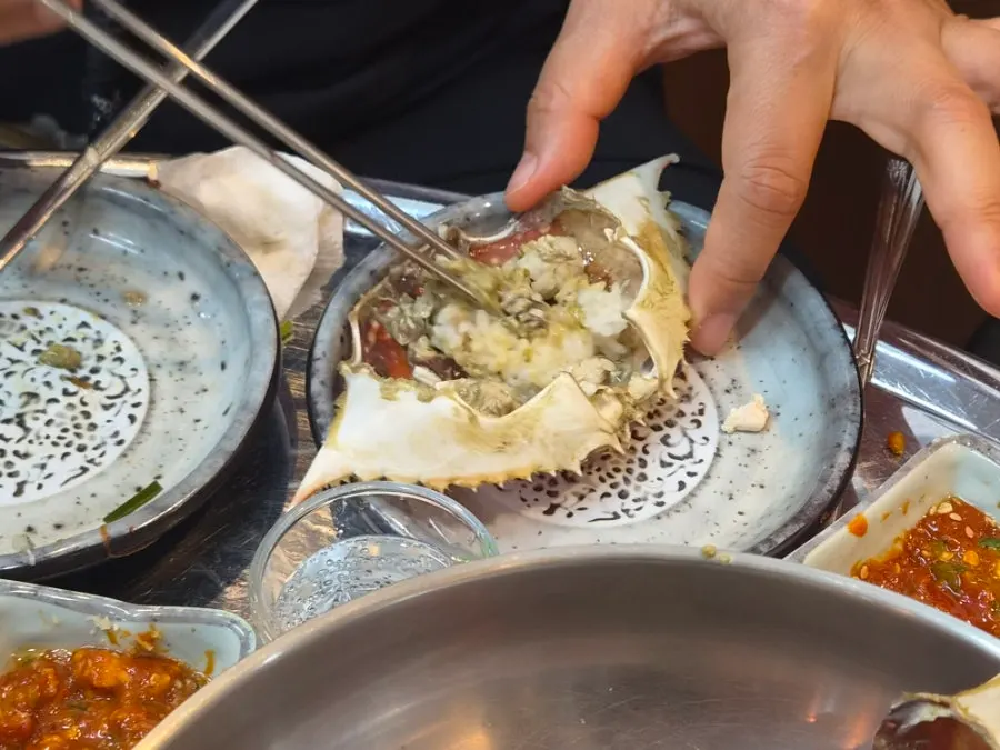Rice mixed into a crab shell