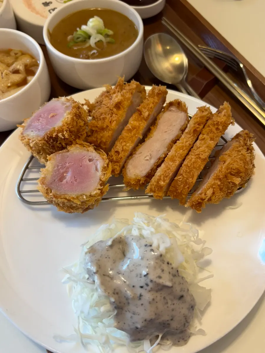 시올돈 일원점 기본 반찬과 소스