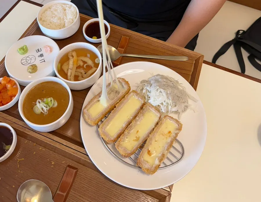 시올돈 일원점 돈카츠 상차림