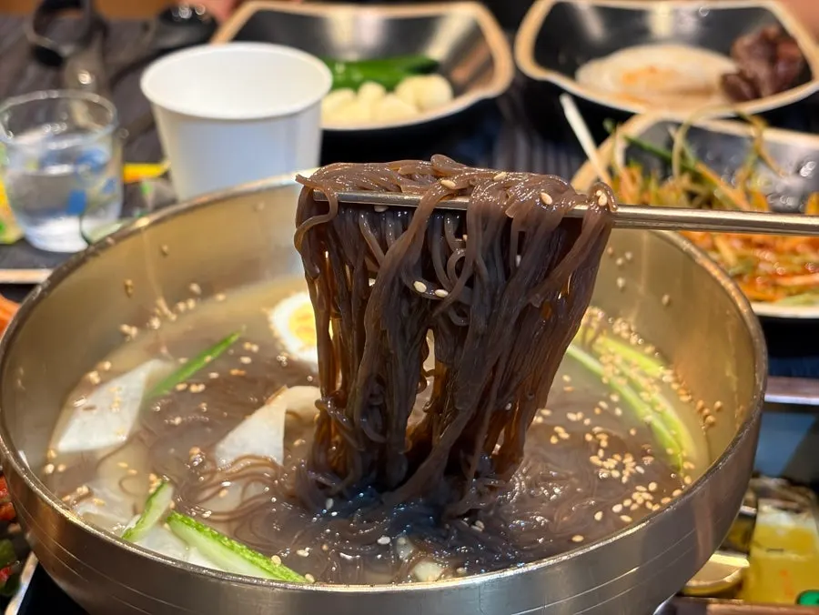 Mul-naengmyeon ordered for dessert