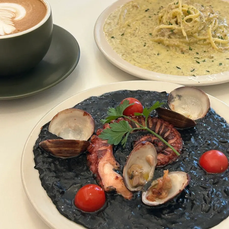 가족 모두 맛있다고 한 시유당 피자