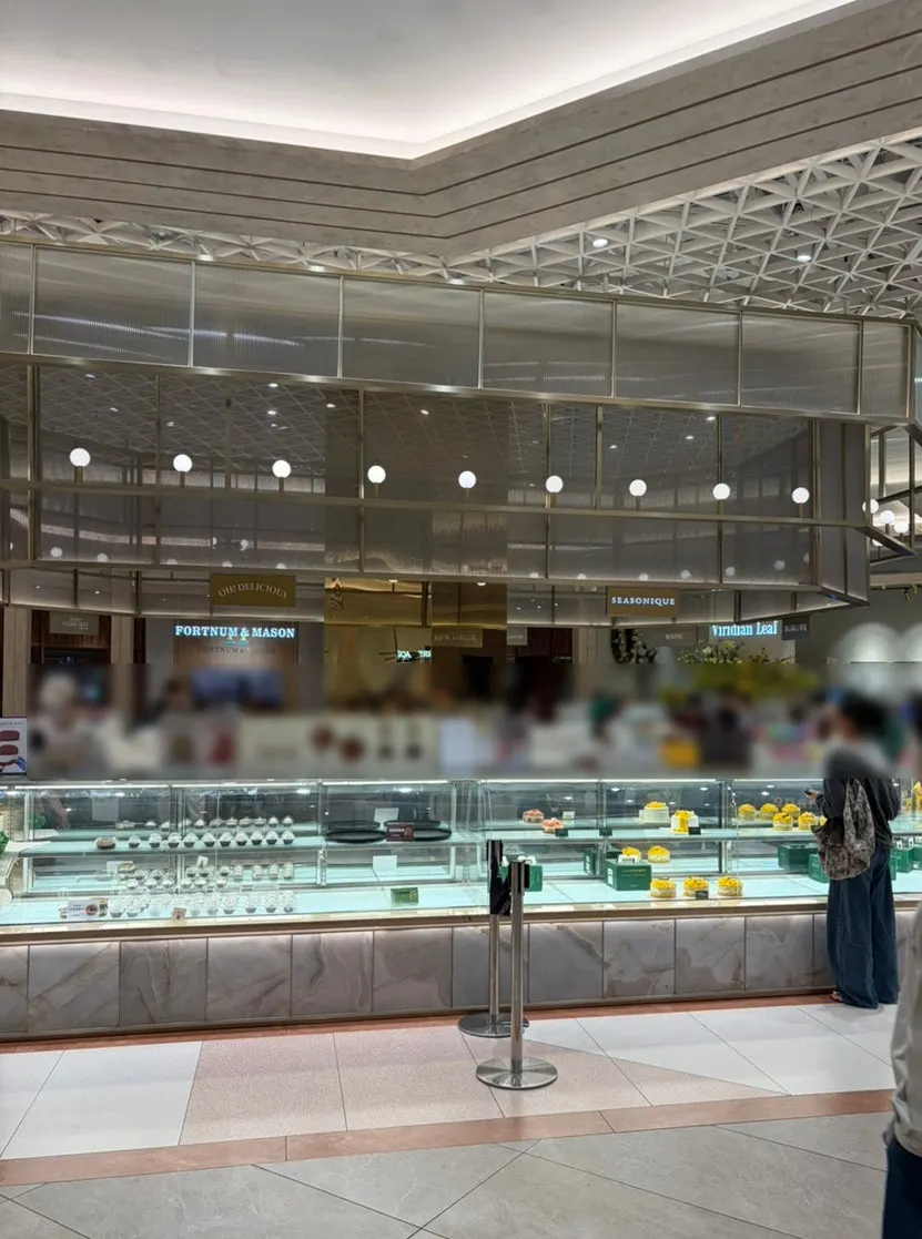 Entrance to the Siznique store on Basement 1F of Daegu Shinsegae Department Store